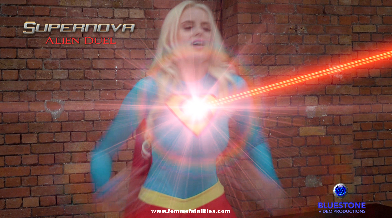 Supernova Alien Duel still 14 copy.jpg