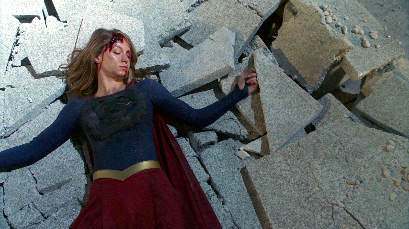 supergirl___defeated_by_fater77_dc9m1rf-fullview.jpg