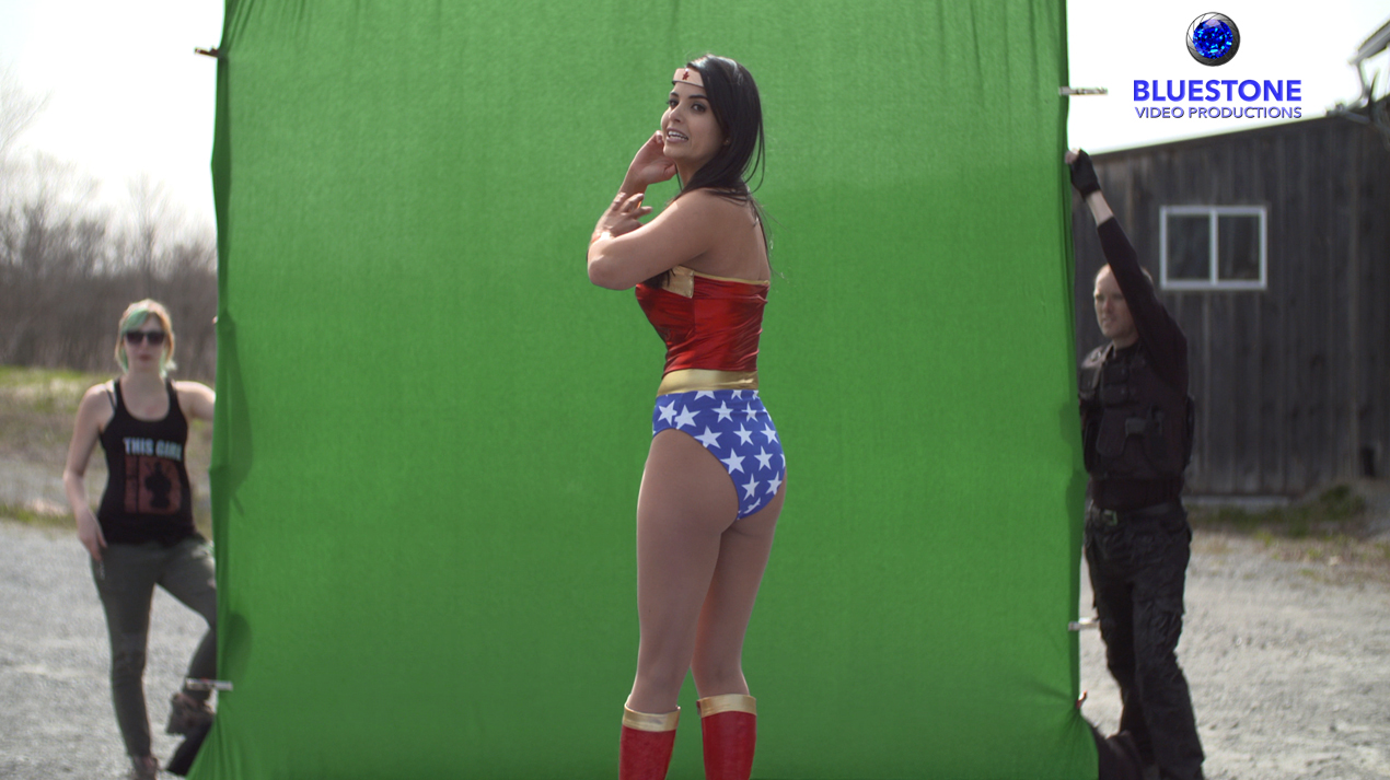 Behind the scenes still 51 season 3.jpg