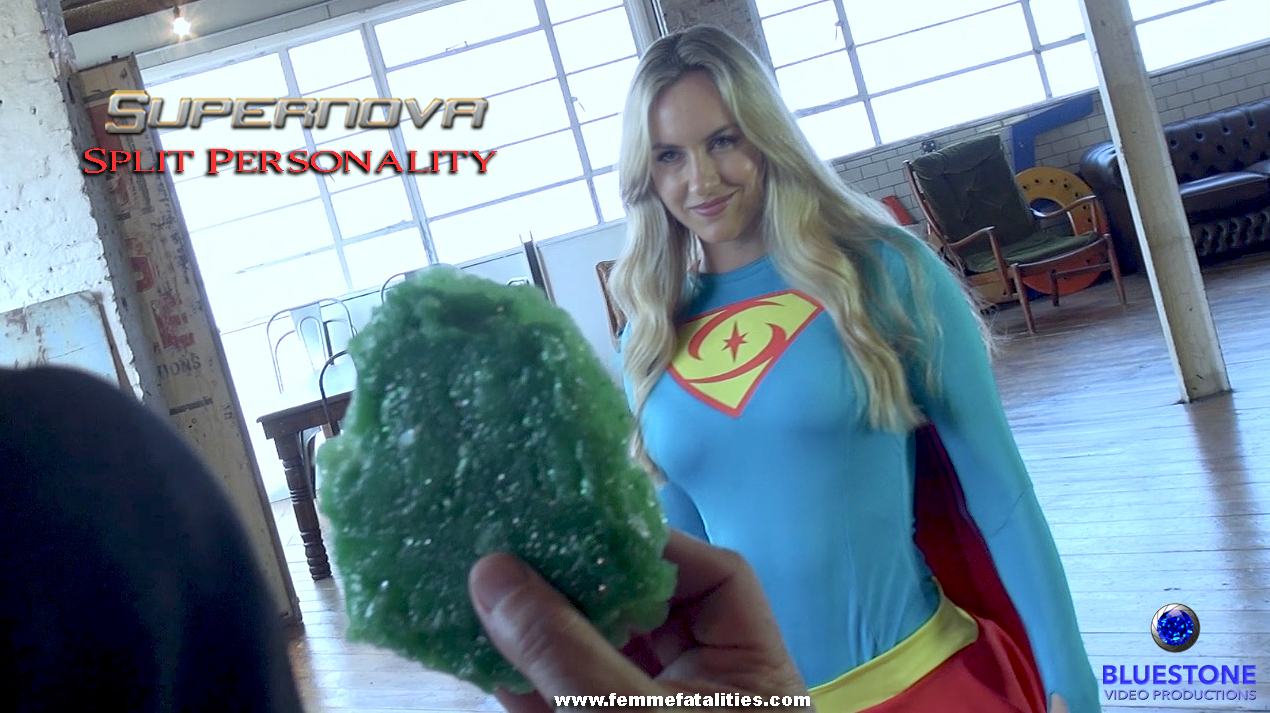 Supernova 17 Split Personality still 47.jpg