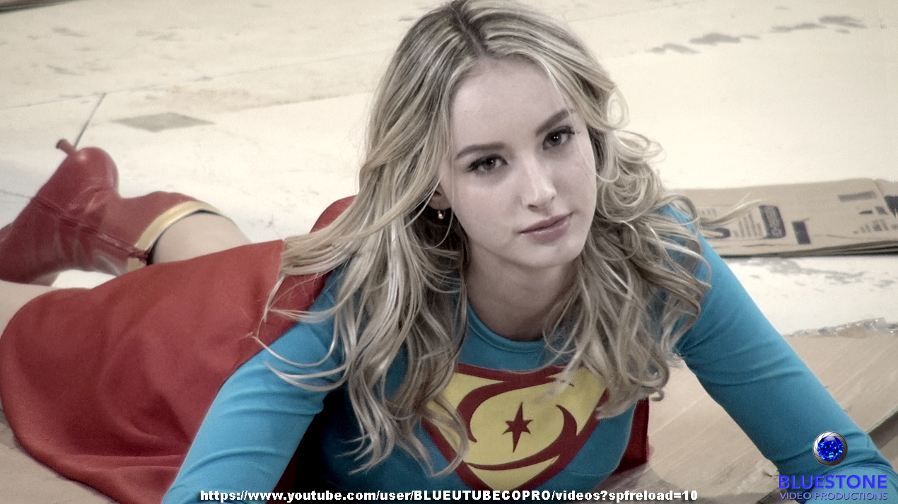 Behind the scenes still 22 season 3.jpg