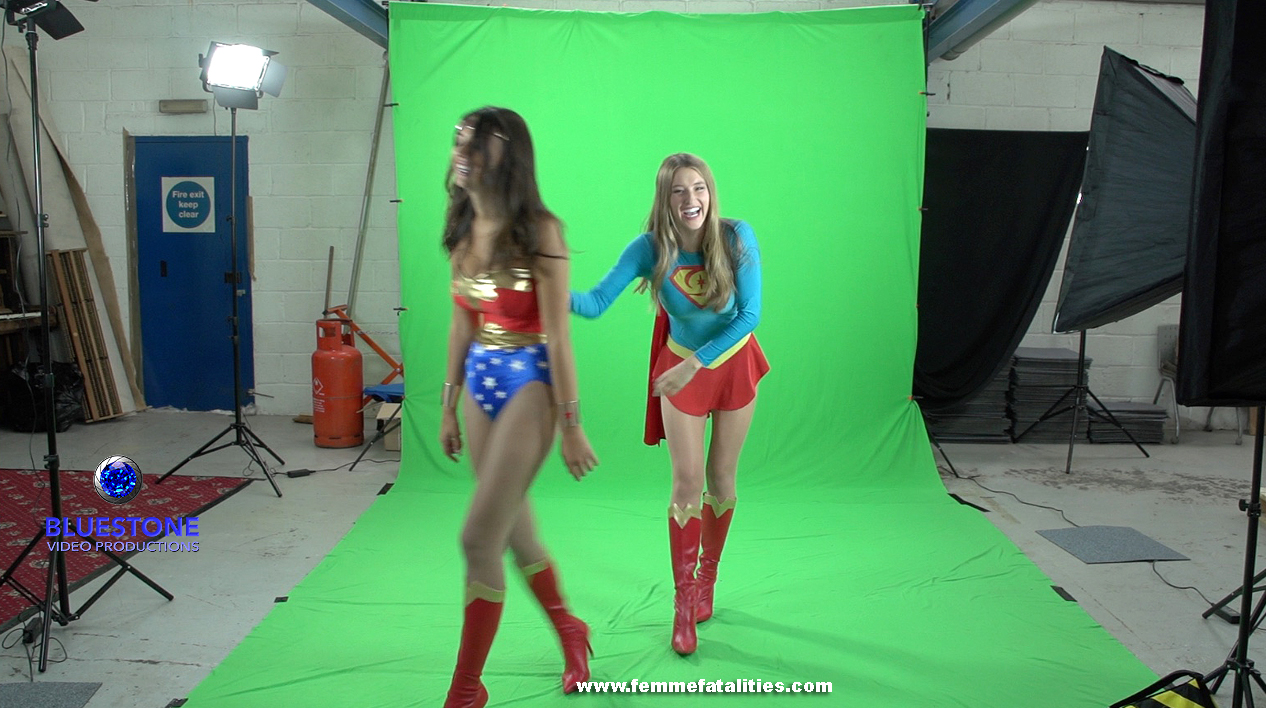 Behind the scenes still 41.jpg