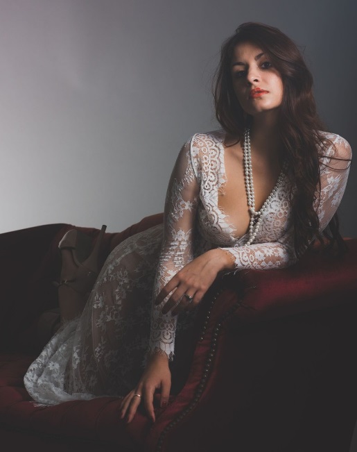 youngmodel2.jpg