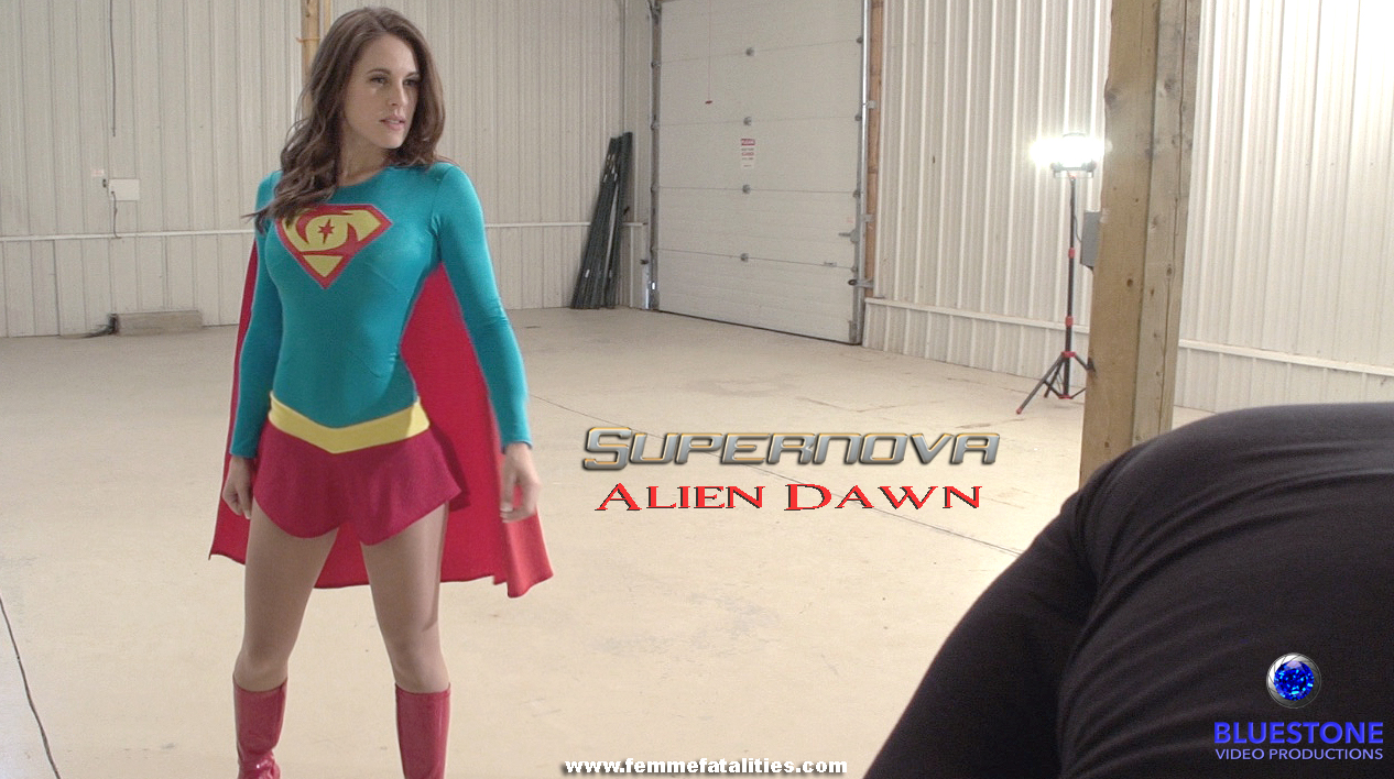 Supernova Alien Dawn still 90.jpg