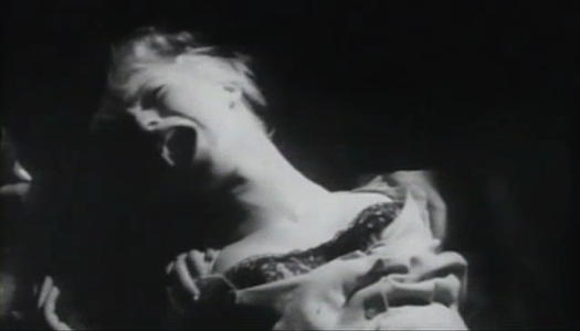 VenetiaStevensonInHorrorHotel.jpg