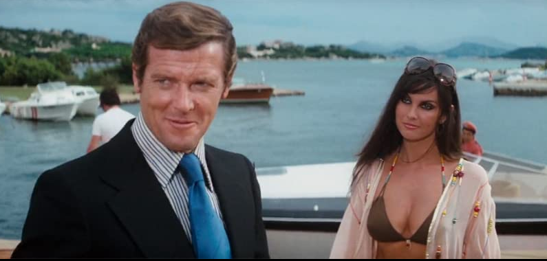 Caroline Munro in The Spy Who Loved Me.PNG