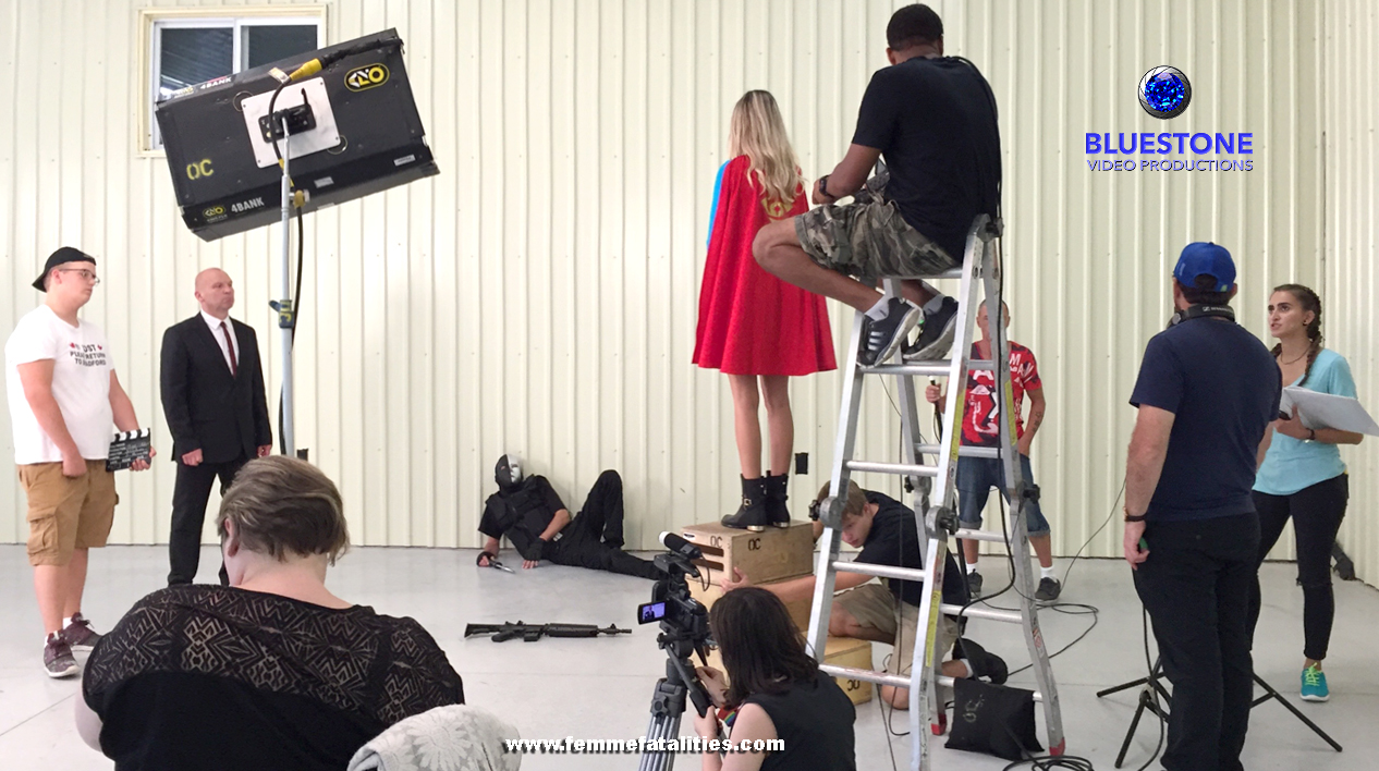 Behind the scenes still 318.jpg